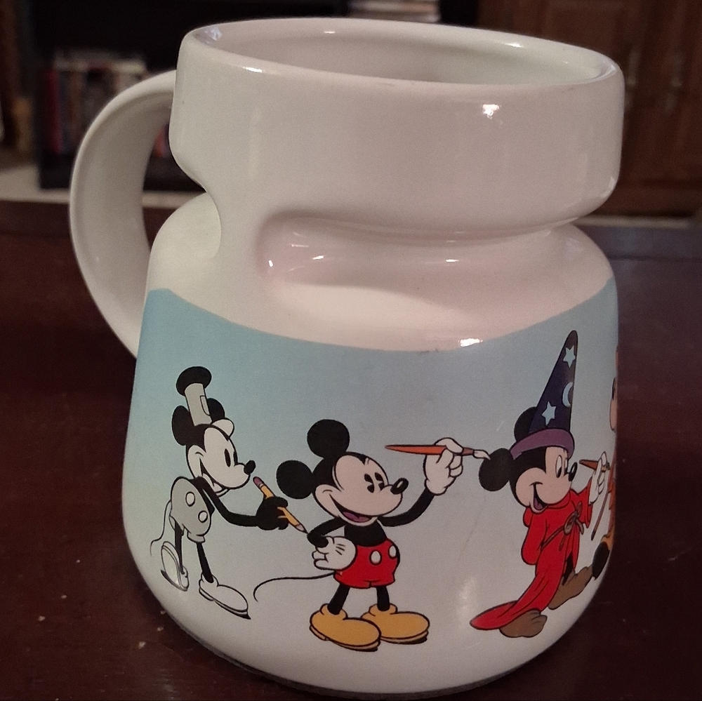 WALT DISNEY FANTASIA MICKEY MOUSE Collectible Mug - Picture 3 of 5